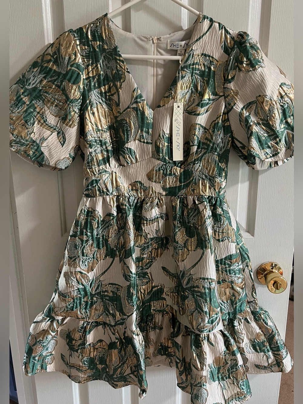 She + Sky Jacquard V-Neck Dress - Picture 2 of 6